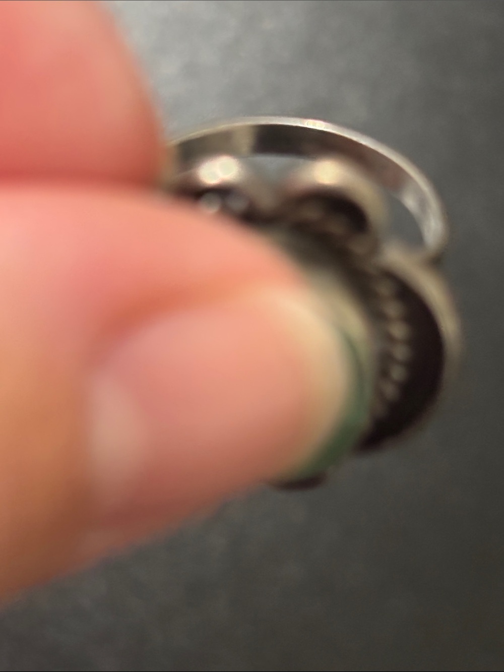 Green Turquoise Sterling Leaf Ring - Picture 4 of 5